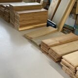 広葉樹の種類は様々。各種フローリングサンプル揃っています。