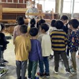 可愛いお客様が工場見学に