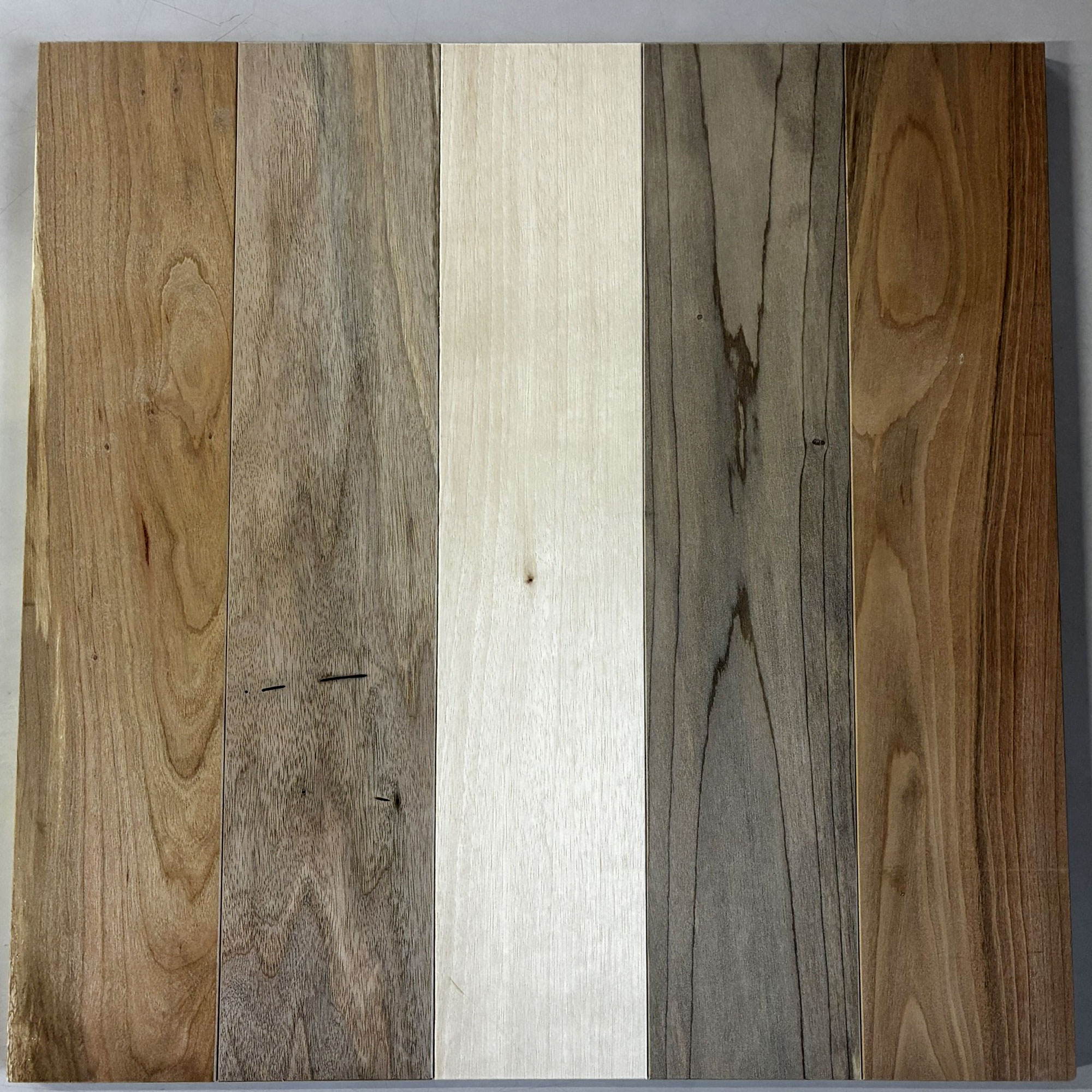 置床式山形県産広葉樹フローリング